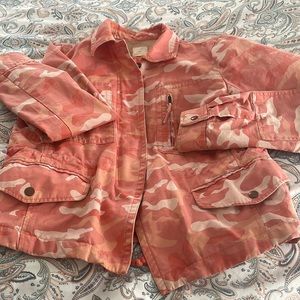 Women’s Camo zip jacket